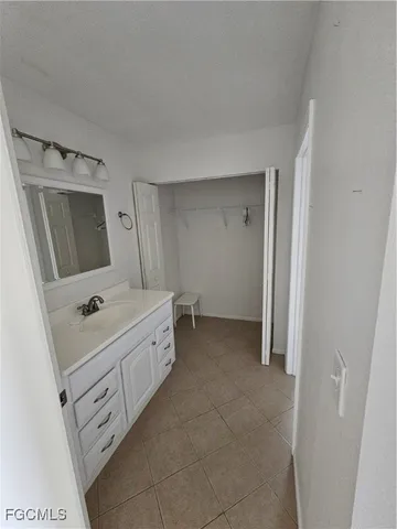 a bathroom with a bathtub and toilet