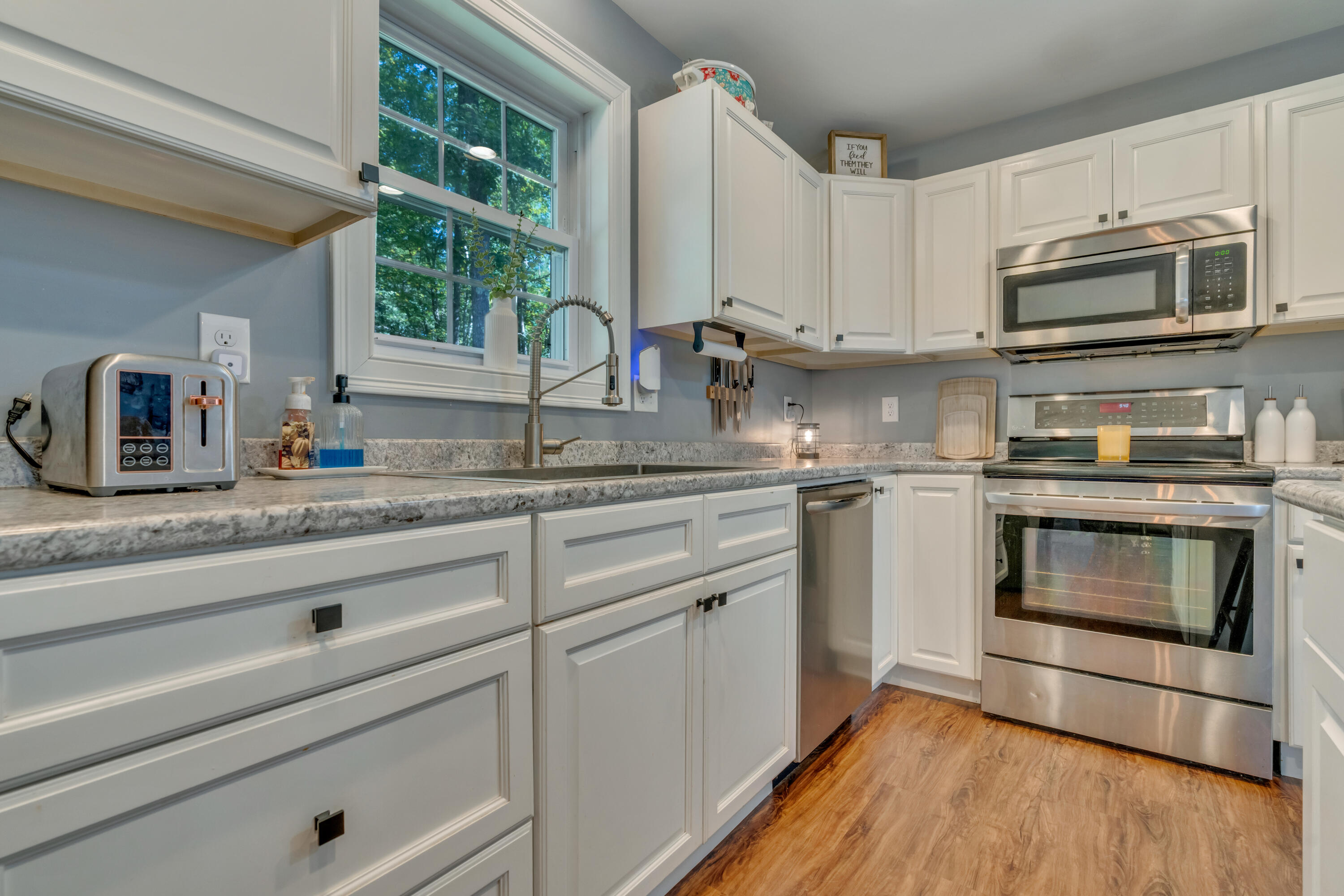 219 Old Portland Road North Waterboro, ME 04061 - Photo 12 of 29 _DSC1025