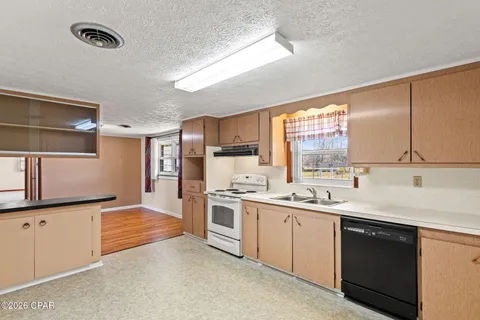 $260,000 | 2532 Lisenby Avenue, Panama City, FL 32405