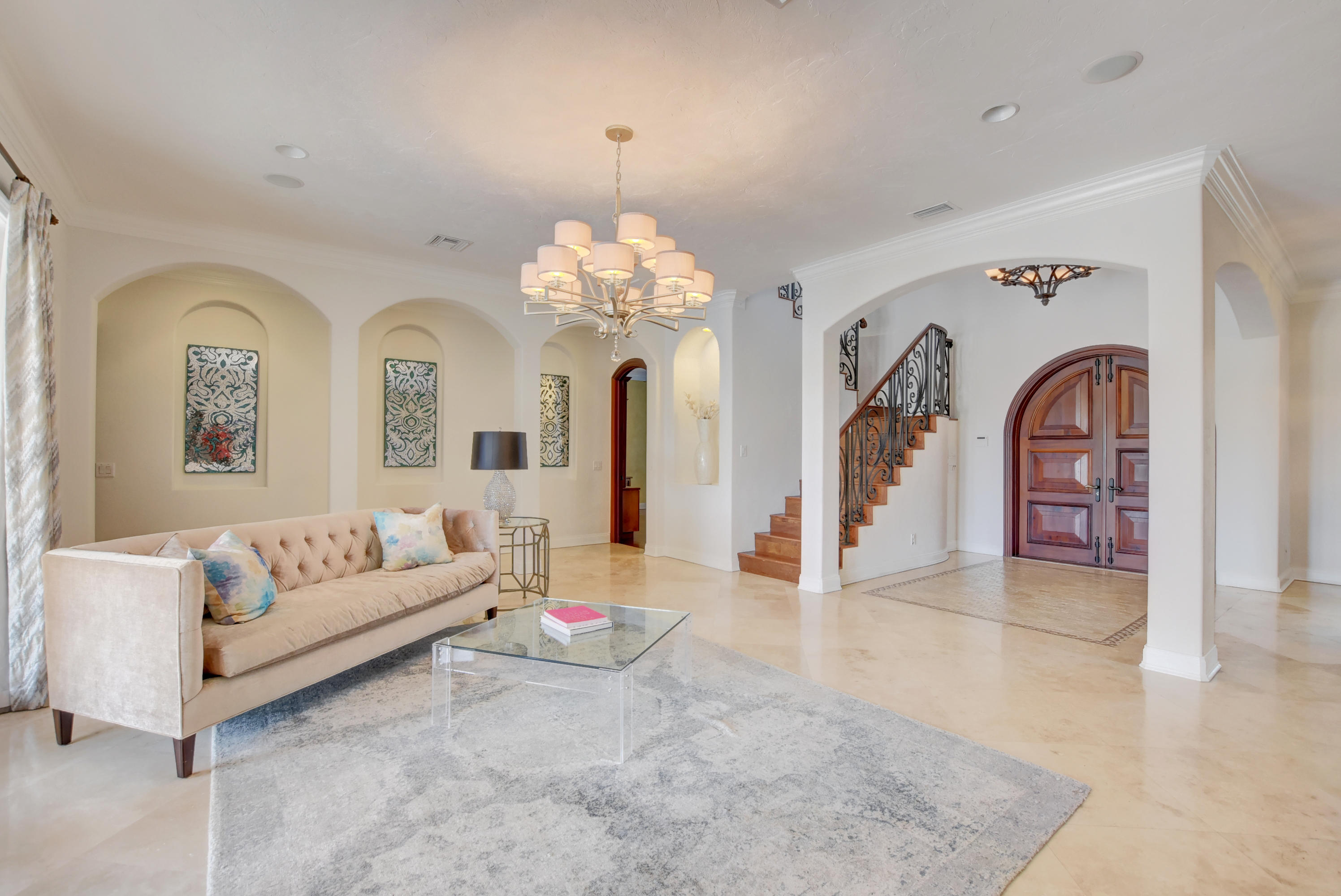 7464 Fairway Trail Boca Raton, FL 33487 - Photo 10 of 72 Living Room