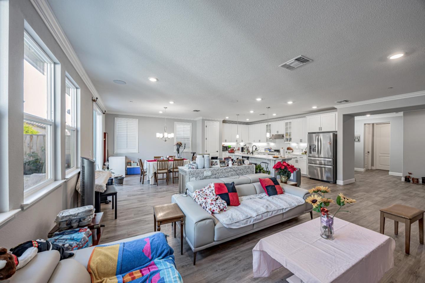 5706 Knight Road Rohnert Park, CA 94928 - Photo 8 of 36 a living room with furniture and a large window