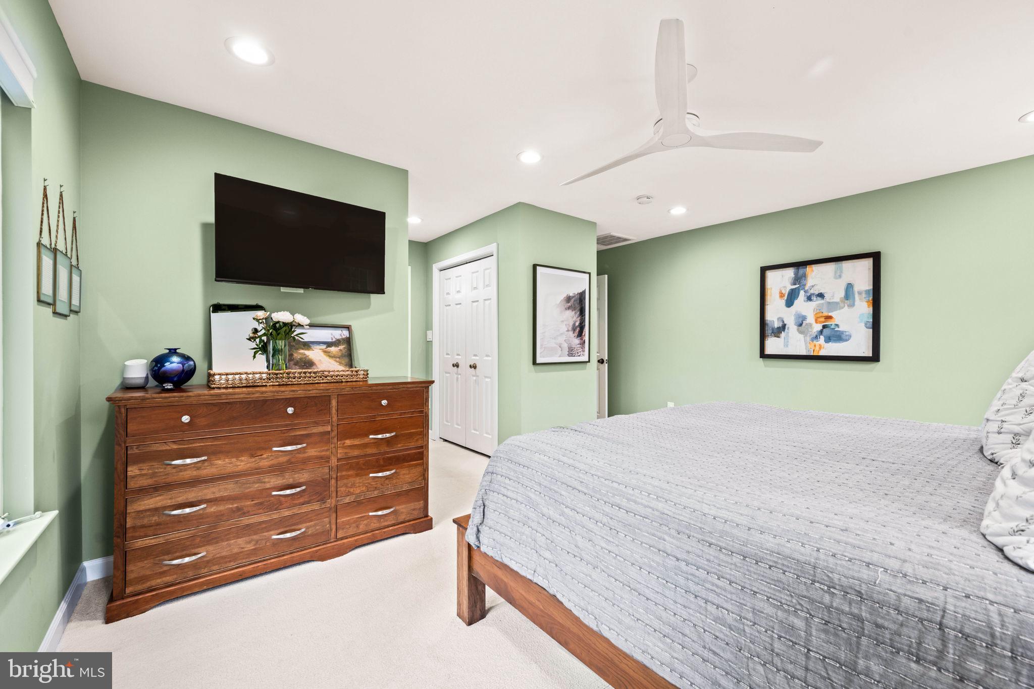 3311 Cameron Mills Road Alexandria, VA 22302 - Photo 33 of 82 Gallery Image 33
