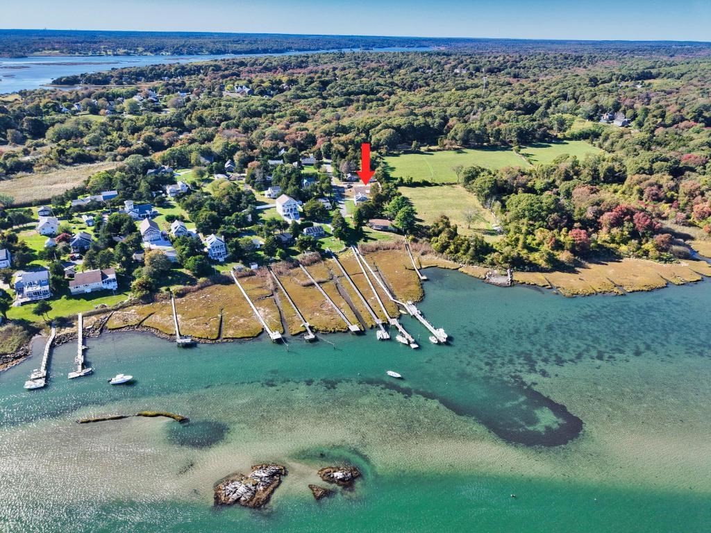 96 Masquesatch Road Westport, MA 02791 - Photo 3 of 28 Gallery Image 3