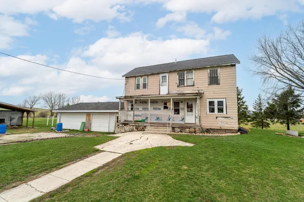 $549,900 | 201 Irish Road, St. Cloud, WI 53079