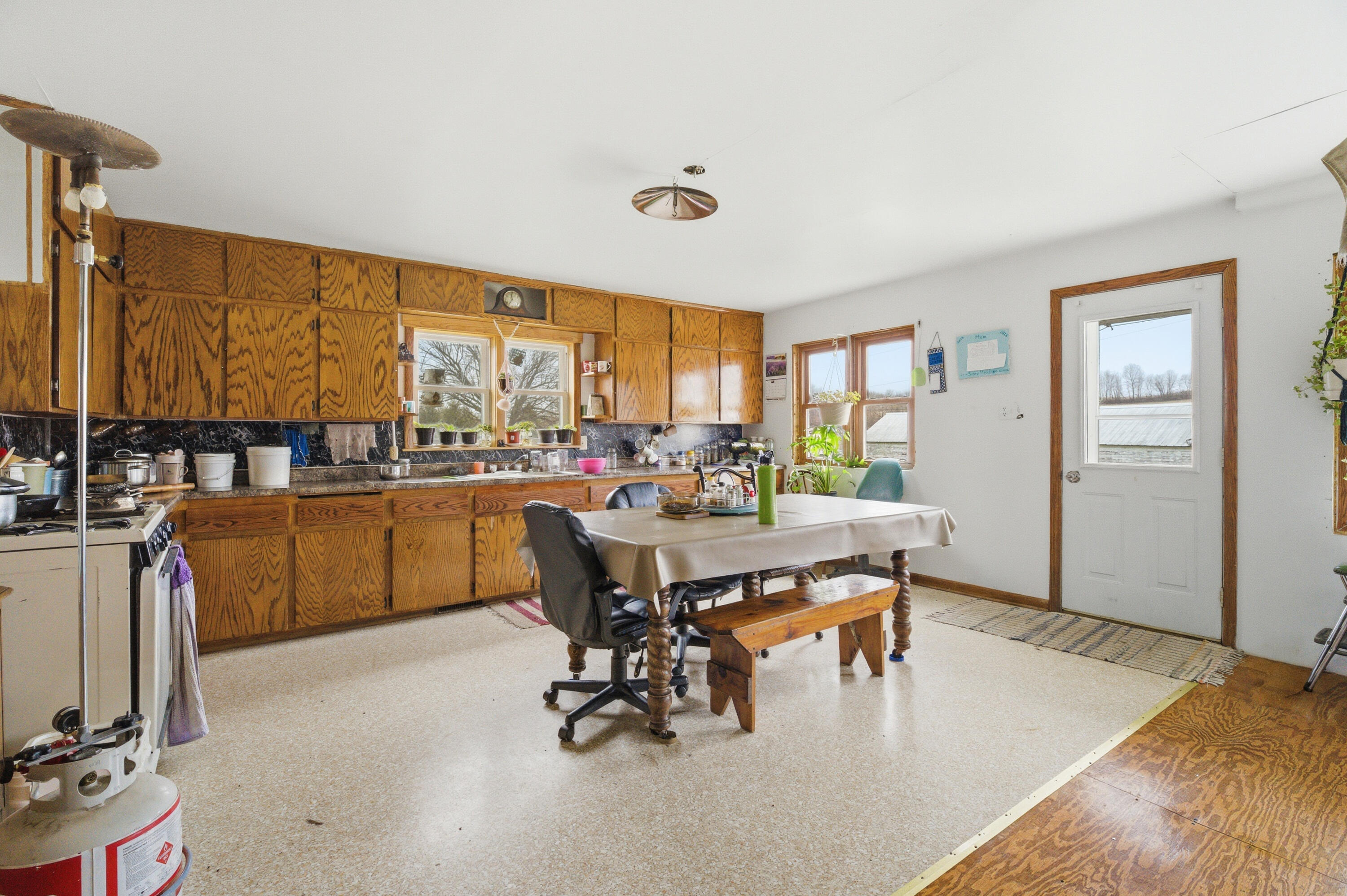 201 Irish Road St. Cloud, WI 53079 - Photo 2 of 42 Photo-2