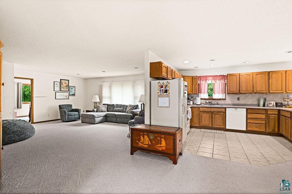 4936 Tomak Road Duluth, MN 55811 - Photo 16 of 34
