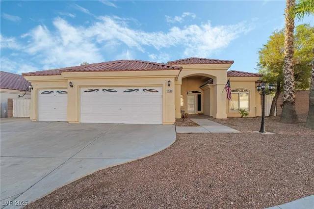 $3,520 | 2583 Mizzoni Circle, Henderson, NV 89052