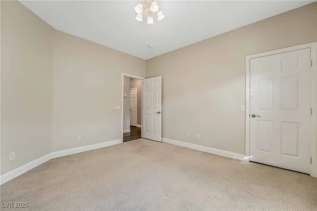 $3,520 | 2583 Mizzoni Circle, Henderson, NV 89052