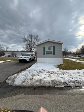 $25,000 | 246 South Sheridan Road, Lennon, MI 48449