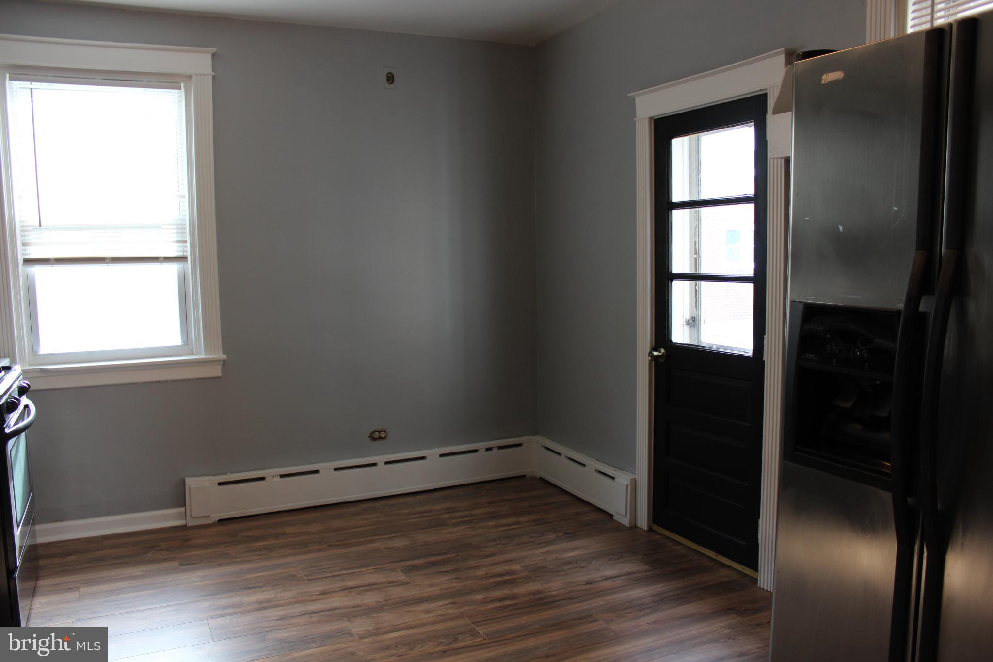 250 Sanford Road Upper Darby, PA 19082 - Photo 6 of 11