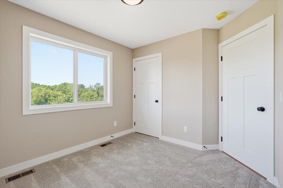 251 Prairie Road New Richmond, WI 54017 - Photo 12 of 17