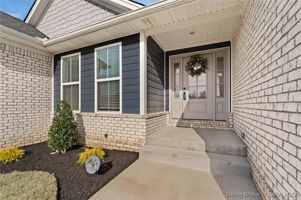$444,000 | 2413 Ridgewood Court, Jeffersonville, IN 47130