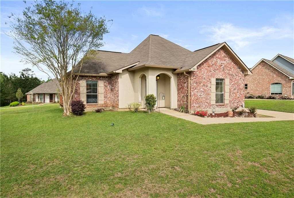 301 Cross Ridge Pineville, LA 71360 - Photo 1 of 10 Gallery Image 1