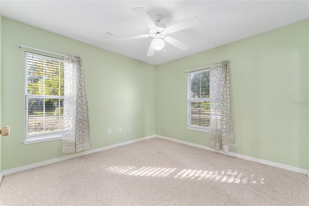 6931 Southwest 84 Drive Gainesville, FL 32608 - Photo 17 of 36