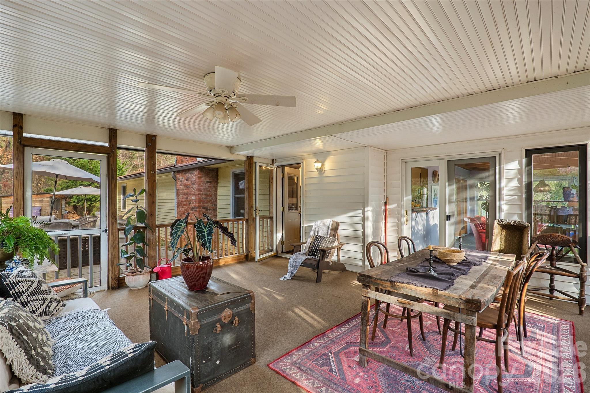 28 Graystone Road Asheville, NC 28804 - Photo 15 of 36