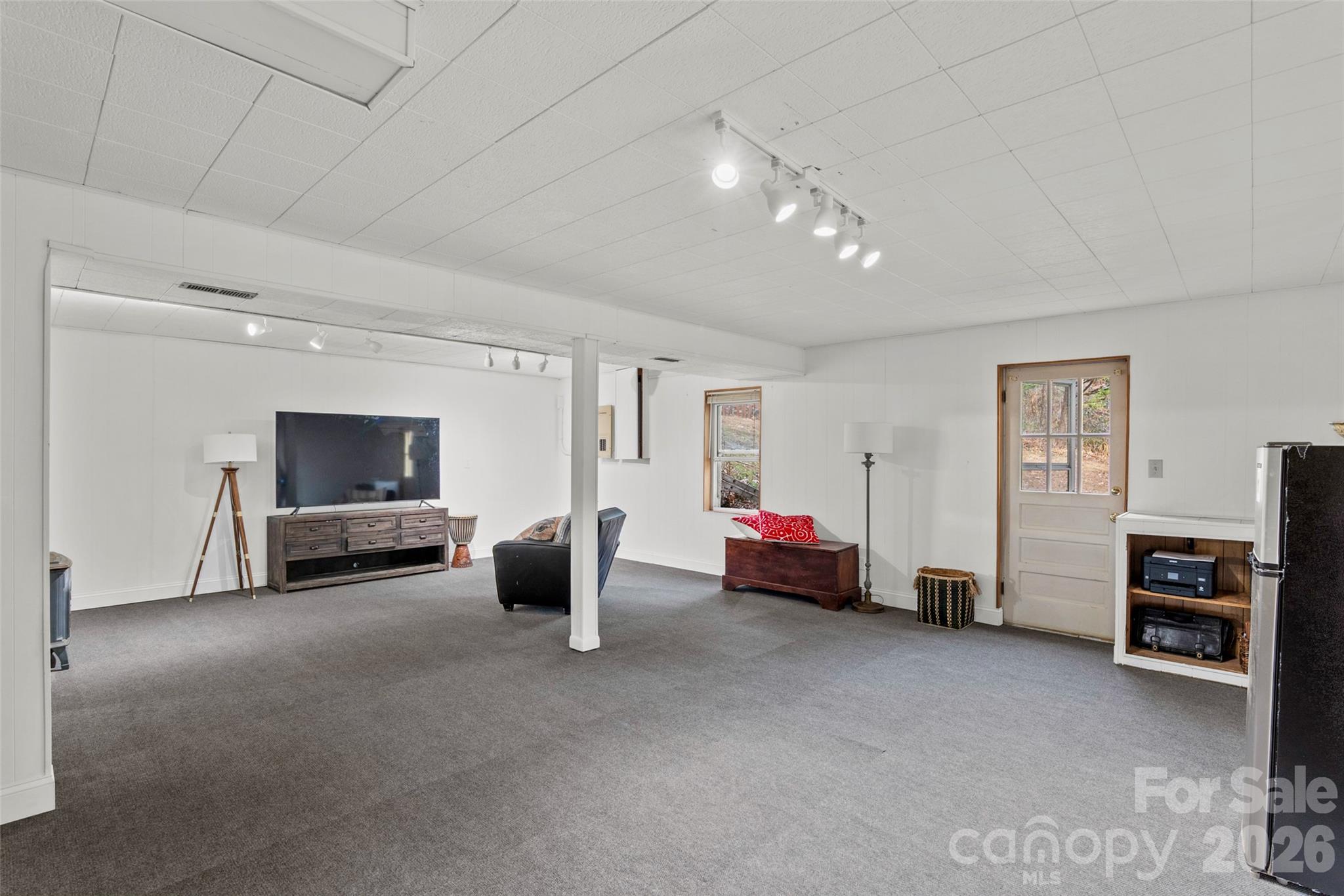 28 Graystone Road Asheville, NC 28804 - Photo 20 of 36