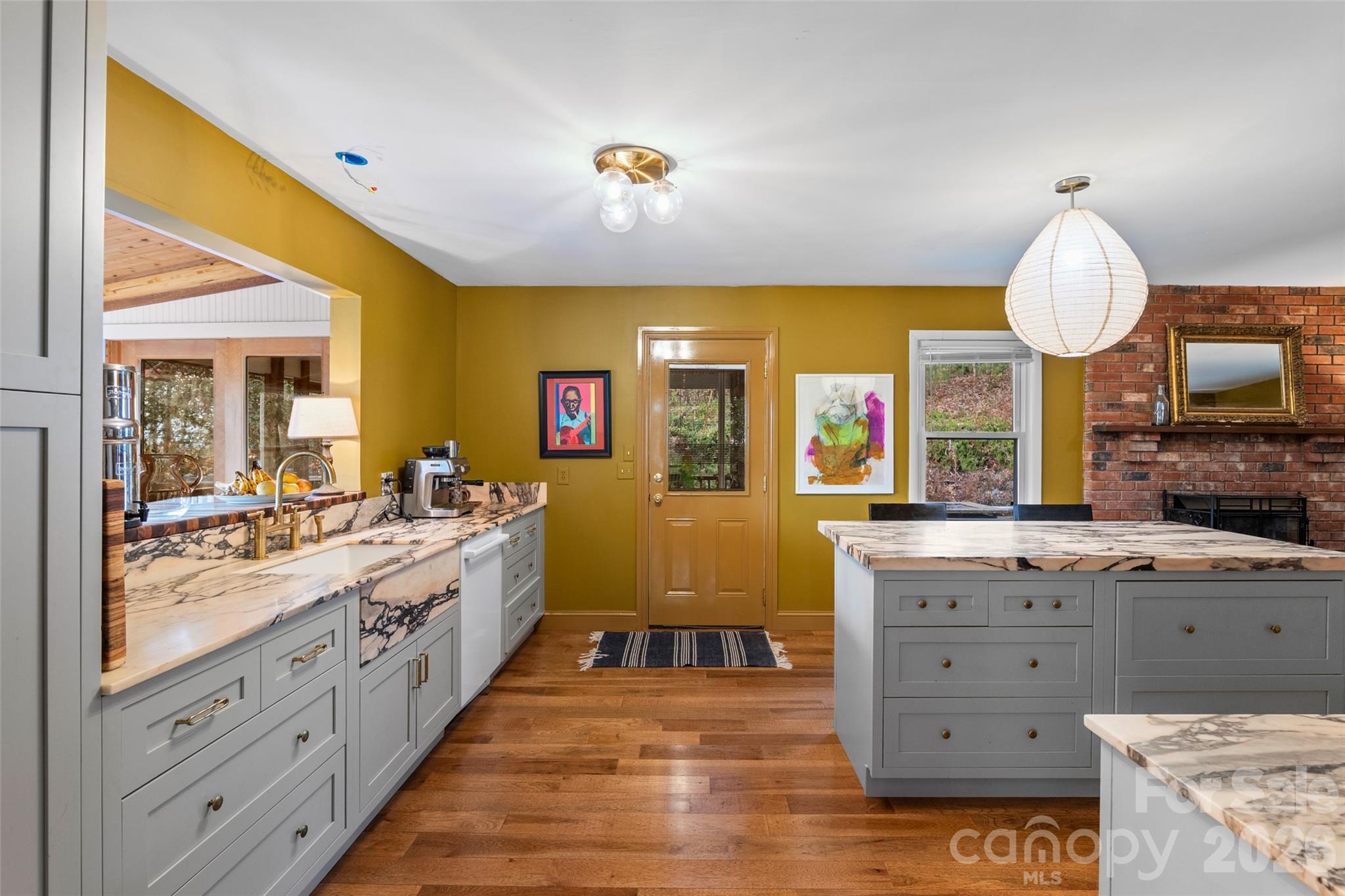 28 Graystone Road Asheville, NC 28804 - Photo 8 of 36