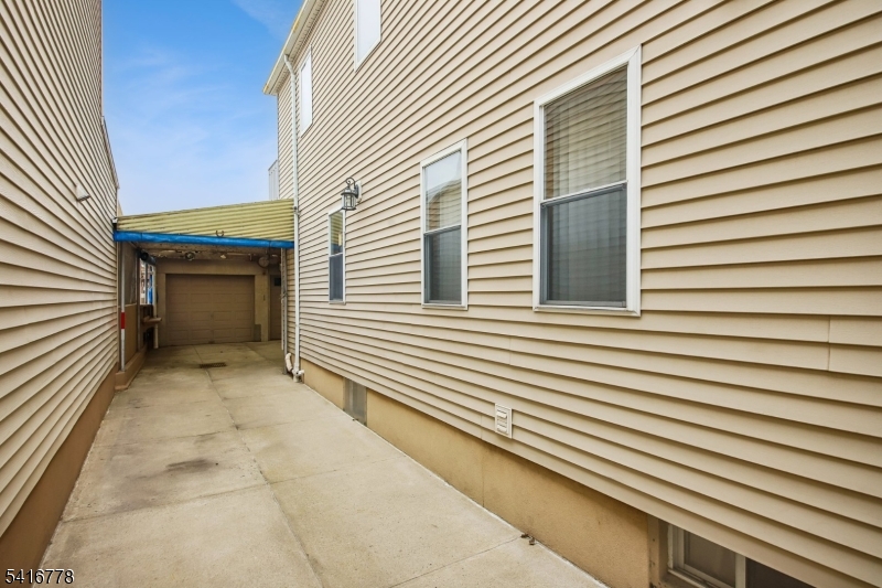 63 Waydell Street Newark, NJ 07105 - Photo 24 of 48