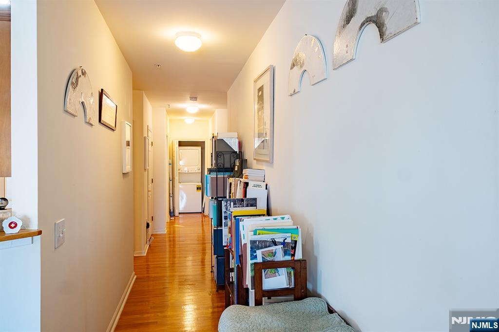 249 The Promenade Edgewater, NJ 07020 - Photo 5 of 21