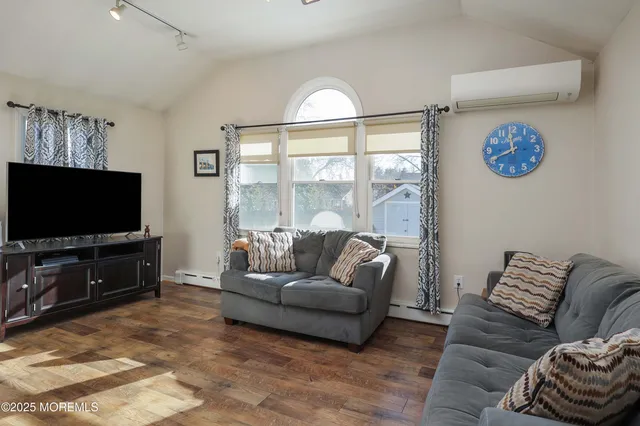 $675,000 | 928 Park Place, Red Bank, NJ 07701