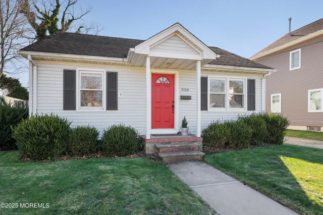 $675,000 | 928 Park Place, Red Bank, NJ 07701