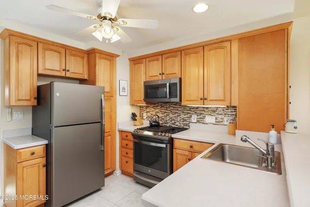 $675,000 | 928 Park Place, Red Bank, NJ 07701