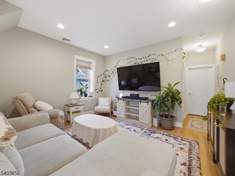 28 Gates Avenue, Unit A Summit, NJ 07901 - Photo 11 of 24