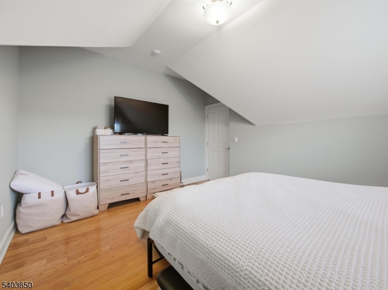 28 Gates Avenue, Unit A Summit, NJ 07901 - Photo 18 of 24