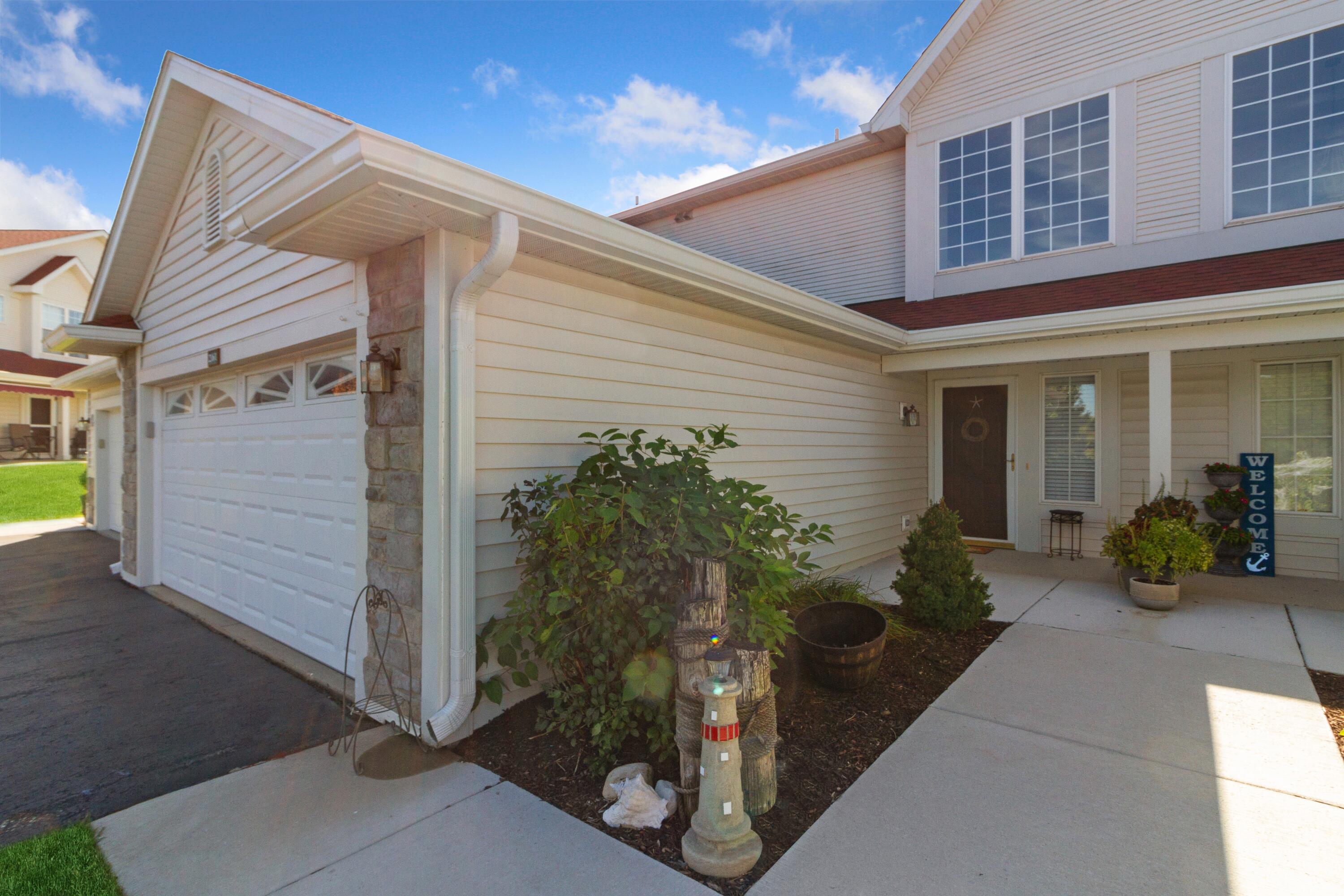 2161 Jefferson Lane, Delavan, WI 53115 Compass