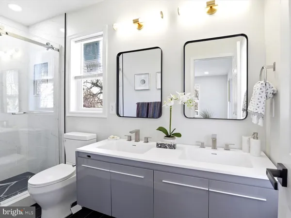 $735,000 | 3127 G Street Southeast, Washington, DC 20019