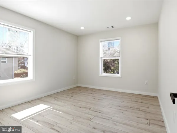 $735,000 | 3127 G Street Southeast, Washington, DC 20019