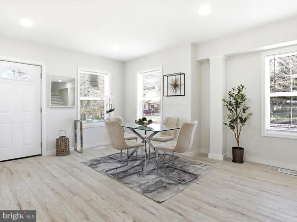 $735,000 | 3127 G Street Southeast, Washington, DC 20019