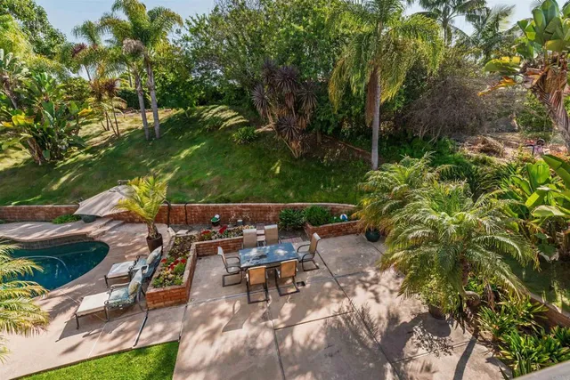 $2,175,000 | 6541 Vispera Place, Carlsbad, CA 92009