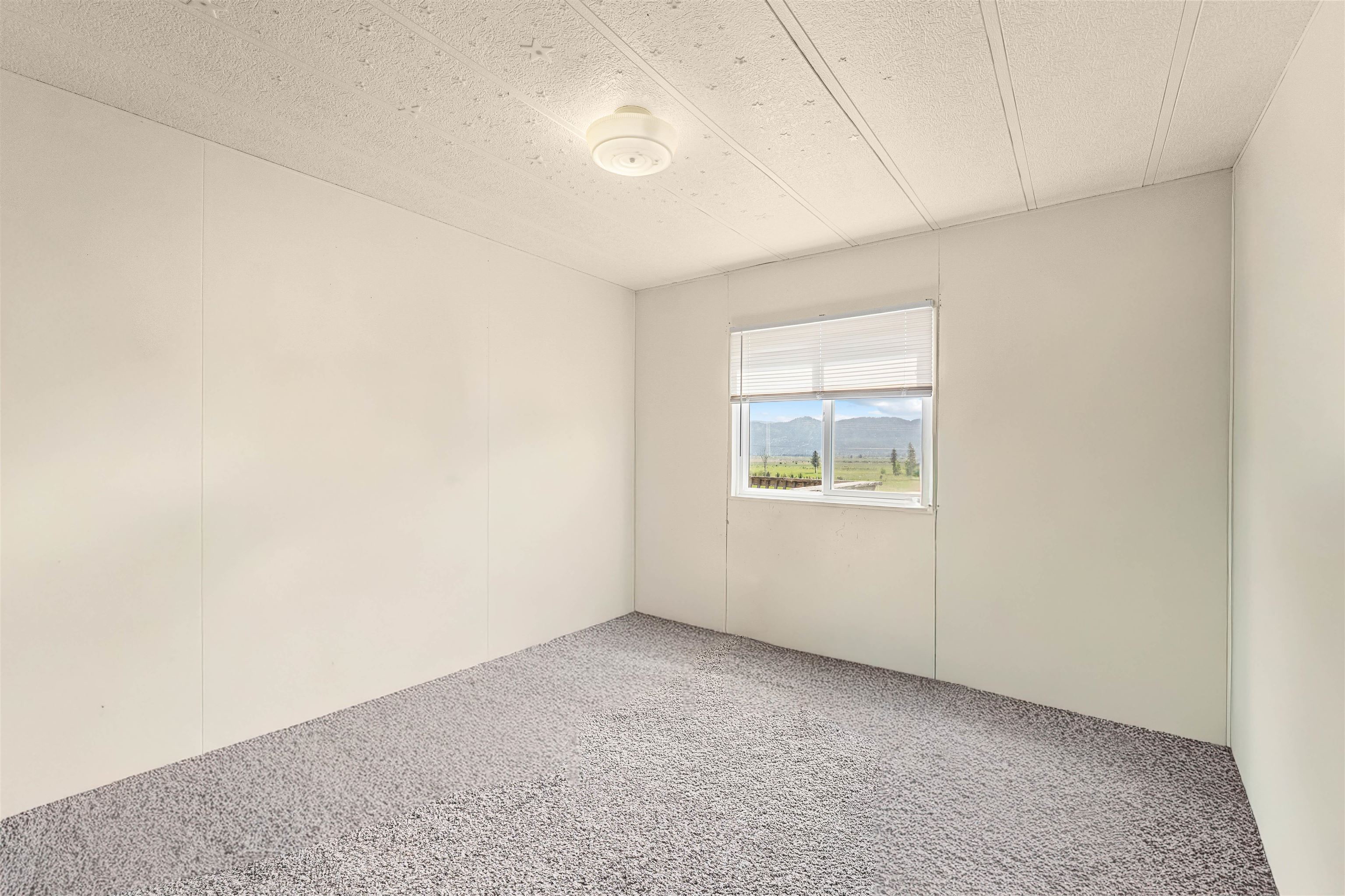 18591 Westside Calispel Road Cusick, WA 99119 - Photo 18 of 33