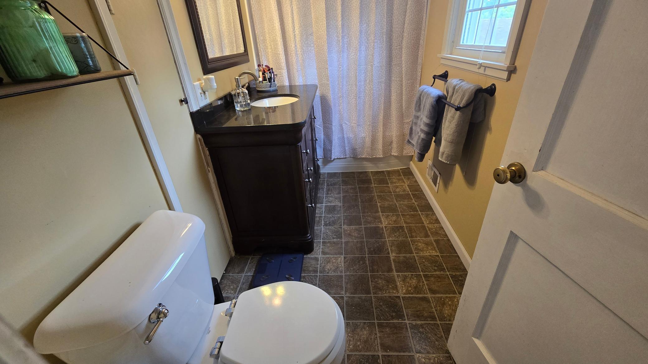 604 8th Street Southwest Austin, MN 55912 - Photo 22 of 31
