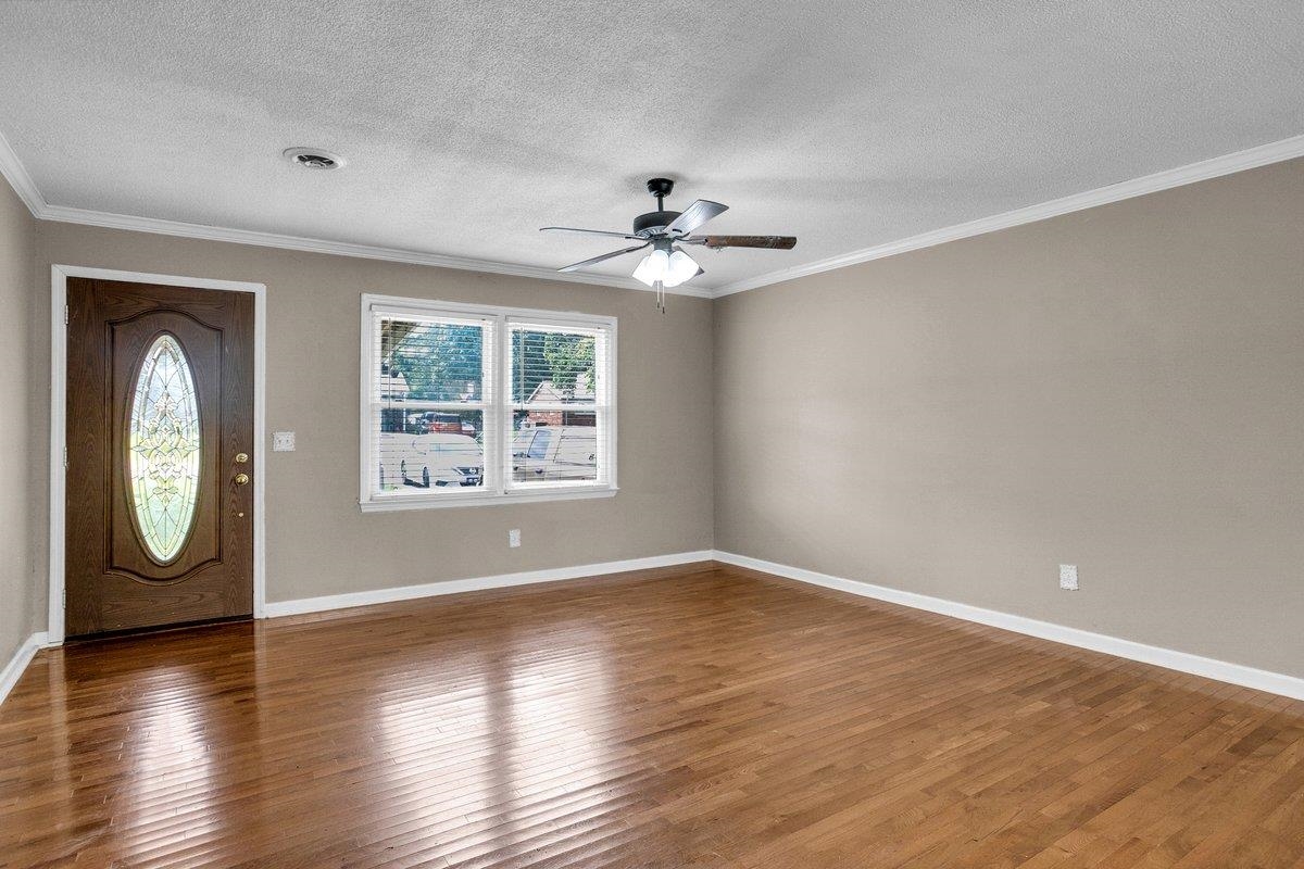 220 Oak Street Chesnee, SC 29323 - Photo 11 of 38