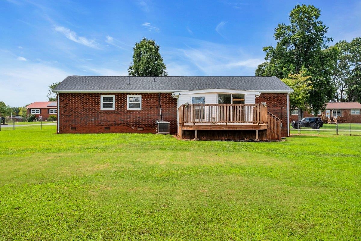 220 Oak Street Chesnee, SC 29323 - Photo 29 of 38
