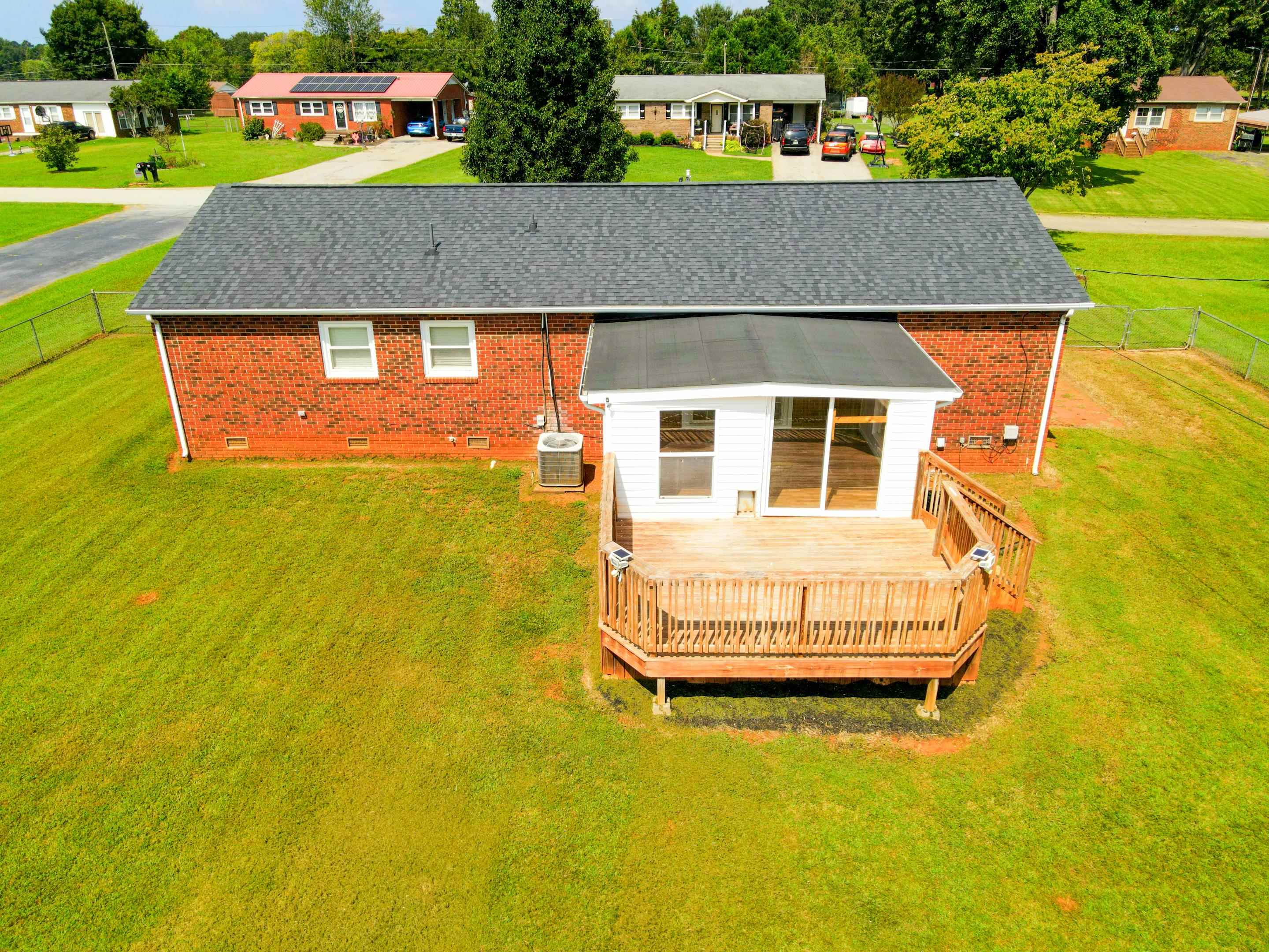 220 Oak Street Chesnee, SC 29323 - Photo 36 of 38