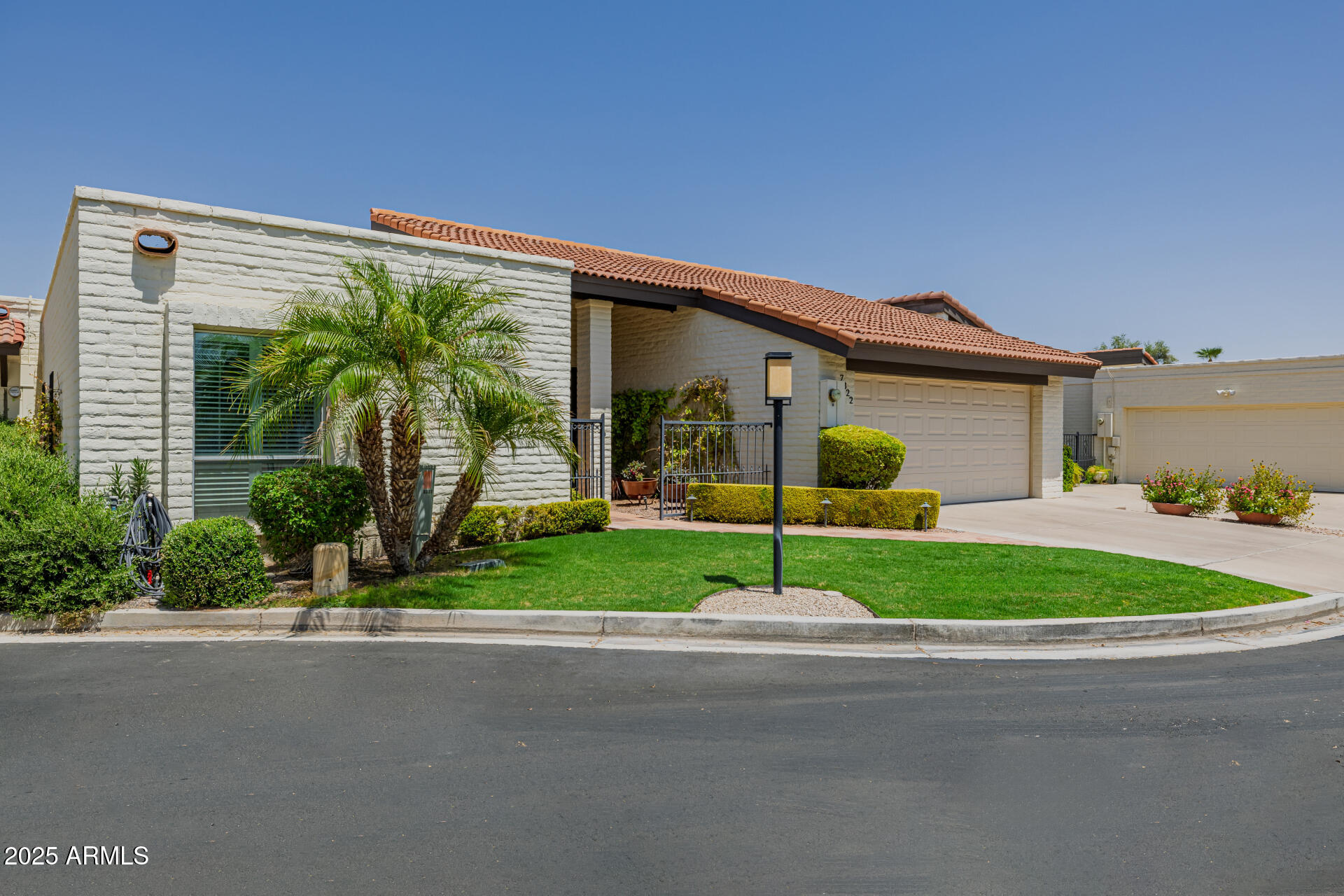 7322 East McLellan Boulevard Scottsdale, AZ 85250 - Photo 3 of 64 05 McLellan