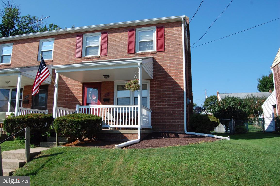 448 Charles Road Lancaster, PA 17603 - Photo 1 of 21 Gallery Image 1
