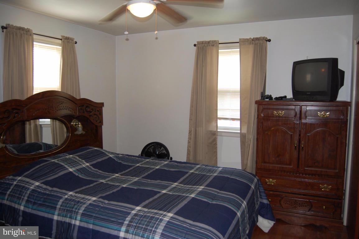 448 Charles Road Lancaster, PA 17603 - Photo 14 of 21 Gallery Image 14