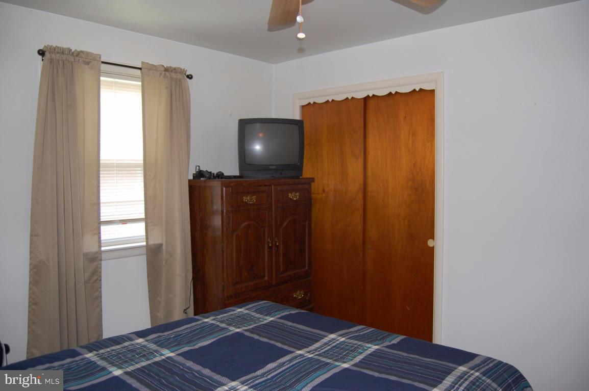 448 Charles Road Lancaster, PA 17603 - Photo 15 of 21 Gallery Image 15