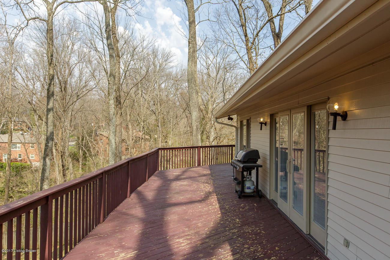 7703 Circle Crest Road Louisville, KY 40241 - Photo 24 of 28 7703 Circle Crest-24