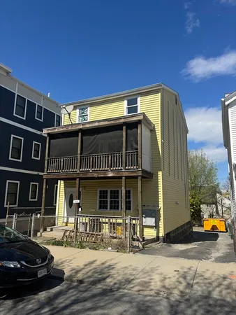 $6,000 | 308 West 3rd Street, Boston, MA 02127