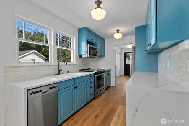 $3,200 | 1205 Northeast 91st Street, Seattle, WA 98115