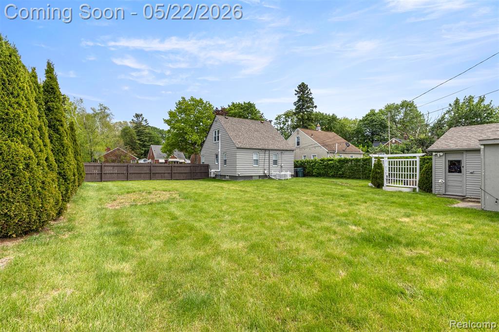 3230 Harding Street Dearborn, MI 48124 - Photo 37 of 42