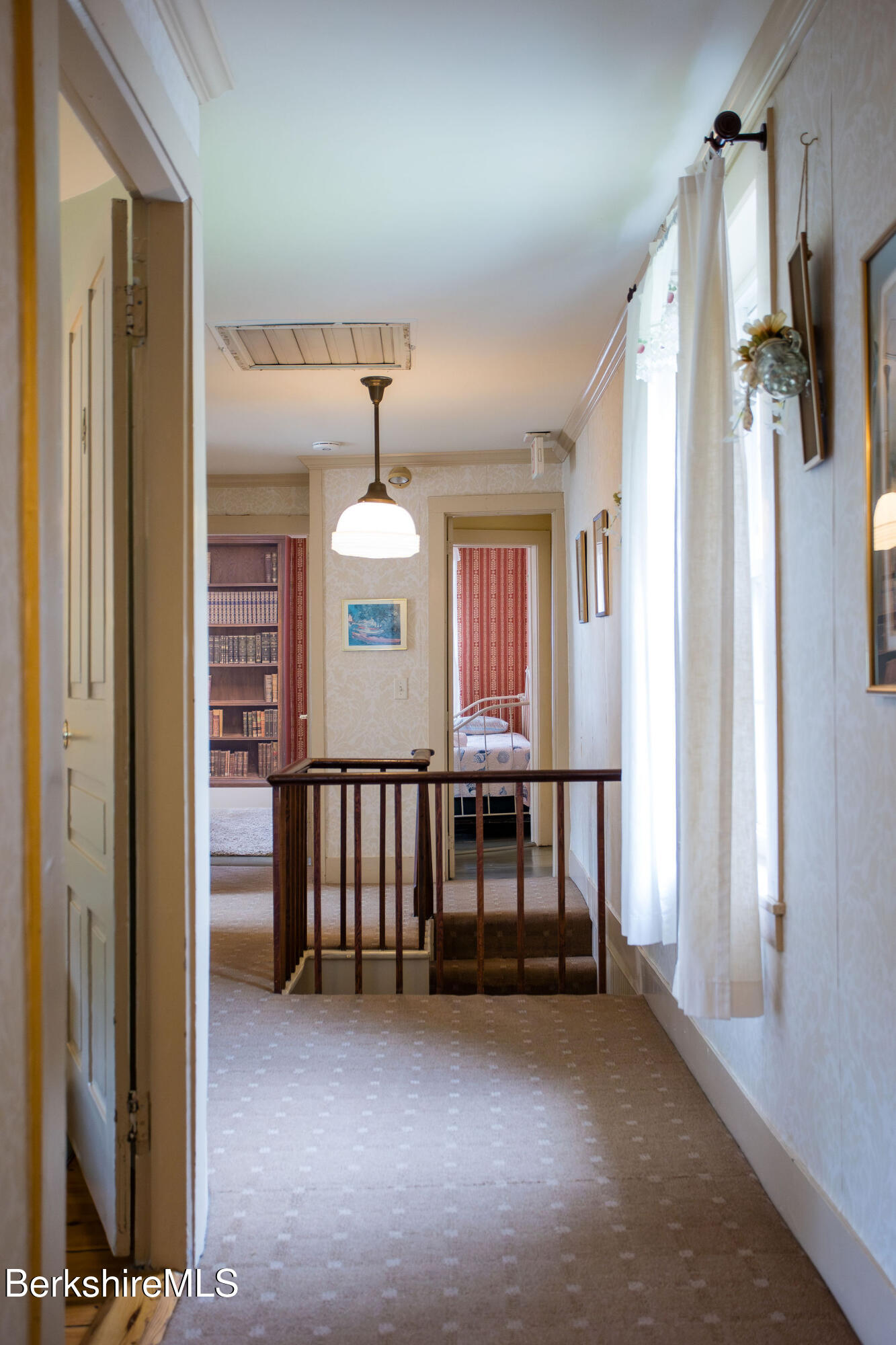 3 Lake Buel Road Great Barrington, MA 01230 - Photo 51 of 55 Hallway