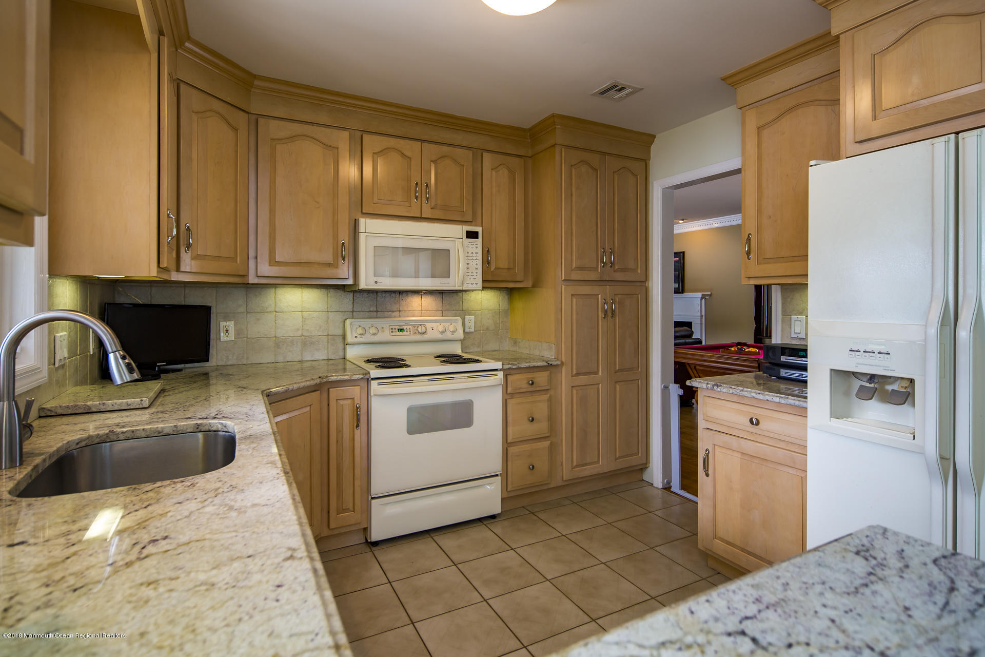 25 Via Ripa Sea Bright, NJ 07760 - Photo 15 of 61 14_Kitchen-5 - Copy