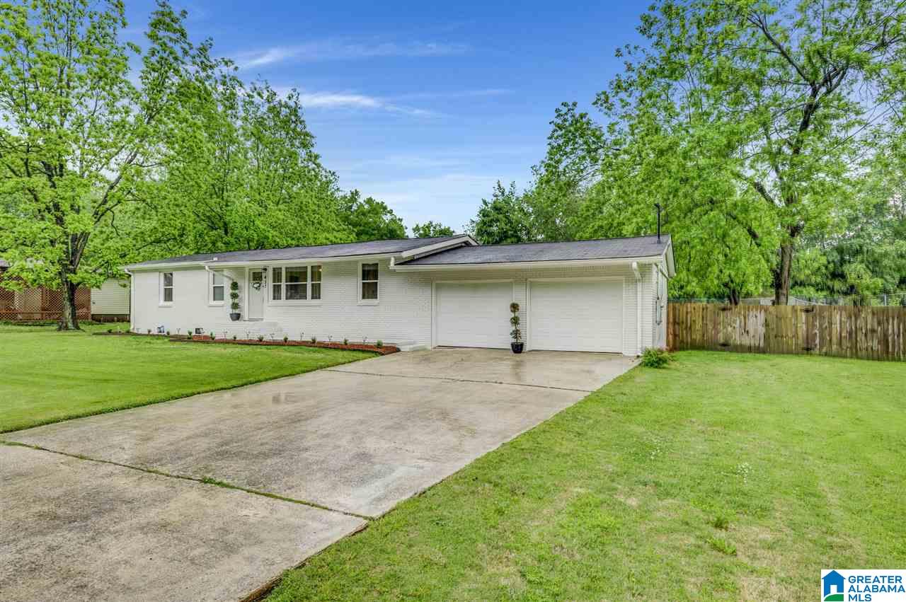 437 Cullman Road Gardendale, AL 35071 - Photo 2 of 33