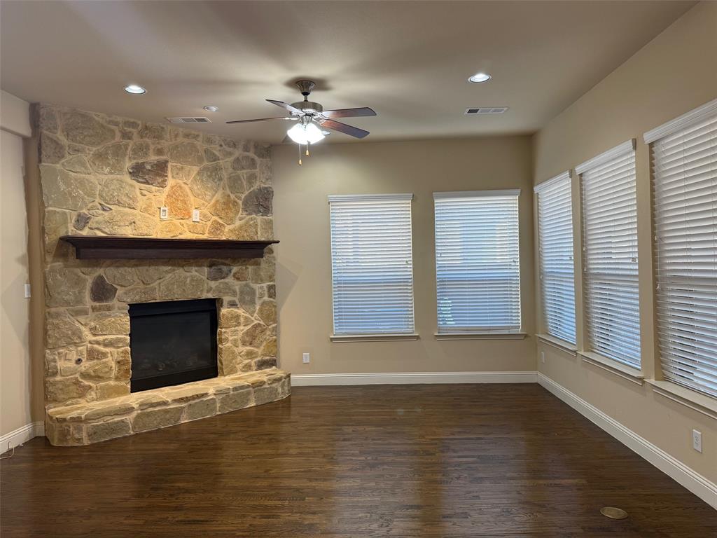 627 Westhaven Road Coppell, TX 75019 - Photo 5 of 35